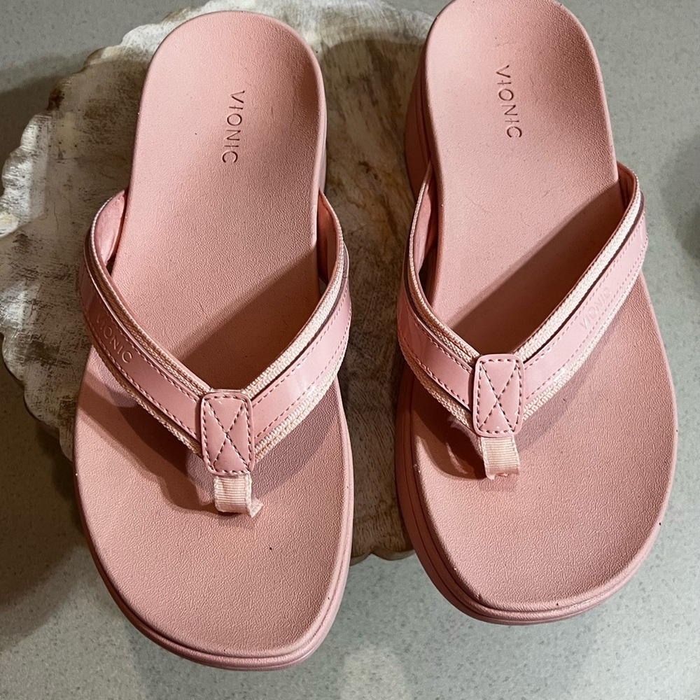 Vionic Pink Sandals with Cushioned Footbed and Thong Strap